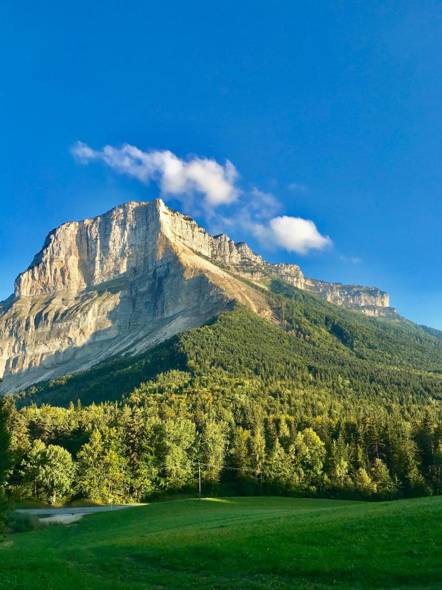 Chambre Au Calme Saint-Jean-d'Arvey エクステリア 写真